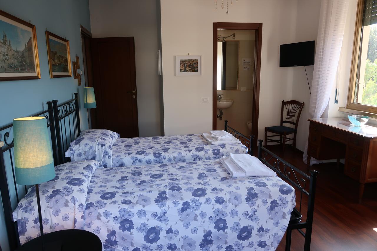 לינה וארוחת בוקר רומא Casa Garbata מראה חיצוני תמונה